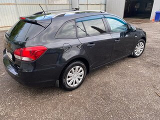 2013 Chevrolet Cruze I Рестайлинг, чёрный, 825000 рублей, вид 4