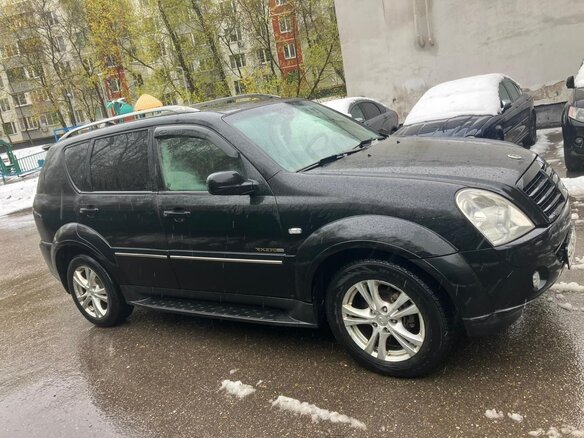 2010 SsangYong Rexton II, чёрный, 840000 рублей - вид 1