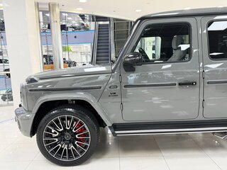 2026 Mercedes-Benz G-Класс AMG 63 AMG II (W465) Рестайлинг, серый, 32000000 рублей, вид 5