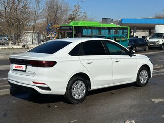 2025 Geely Emgrand II, белый, 1600000 рублей, вид 3
