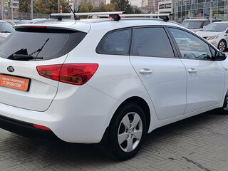 2014 Kia Ceed II, белый, 970000 рублей, вид 4