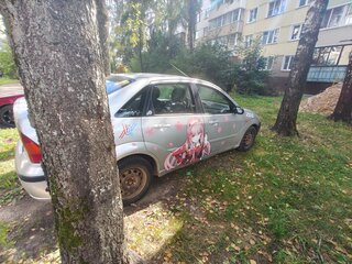2004 Ford Focus I Рестайлинг, серебристый, 197000 рублей, вид 3