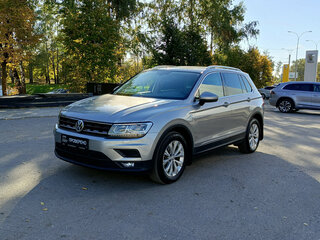 2018 Volkswagen Tiguan II, серебристый, 2153000 рублей, вид 1
