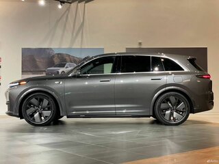 2025 Li Auto (Lixiang) L7 52.3 kWh I Рестайлинг, серый, 10590000 рублей, вид 4