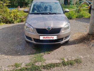 2012 Skoda Fabia II Рестайлинг, бежевый, 490000 рублей, вид 1