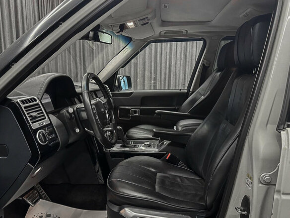 2009 Land Rover Range Rover Supercharged III Рестайлинг 2, белый - вид 6