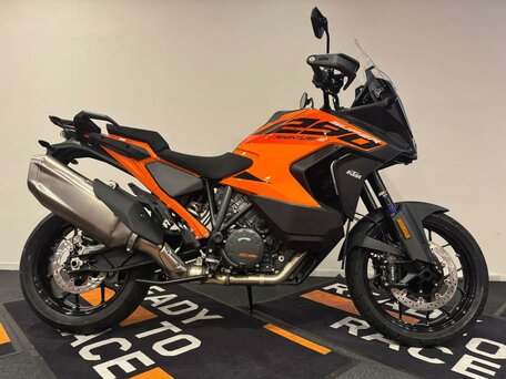 2024 KTM 1290 Super Adventure S, оранжевый, 1899000 рублей, вид 2