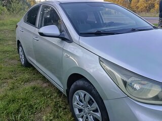 2018 Hyundai Solaris II, жёлтый, 740000 рублей, вид 5