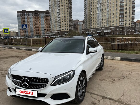 2017 Mercedes-Benz C-Класс 200 IV (W205), белый, 2599999 рублей - вид 1