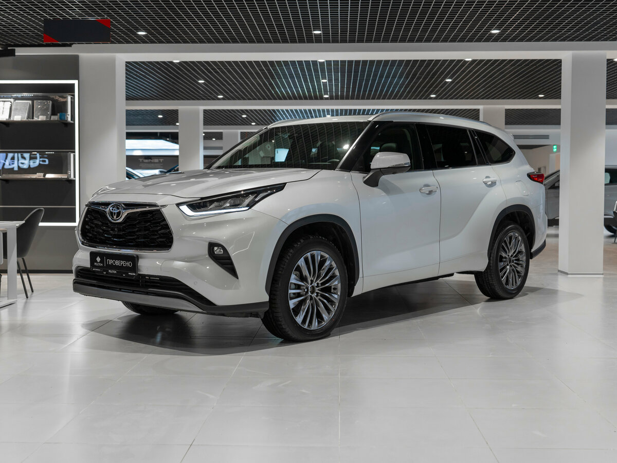 Открыть фотографии: Toyota Highlander IV (XU70)