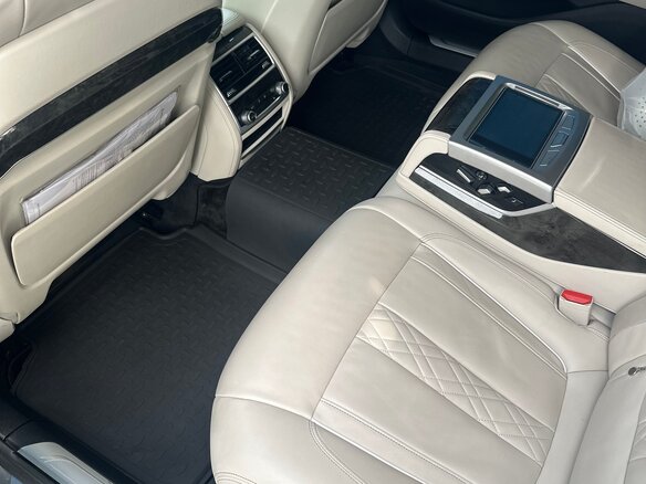 2017 BMW 7 серии 730d xDrive VI (G11/G12), серый, 3295000 рублей - вид 14