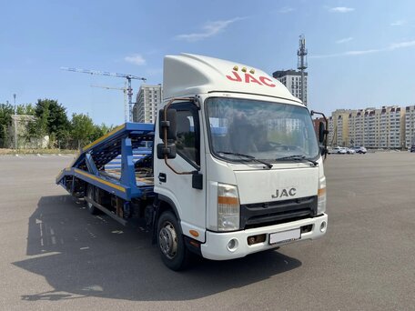 2018 JAC N75, белый, 2300000 рублей, вид 1