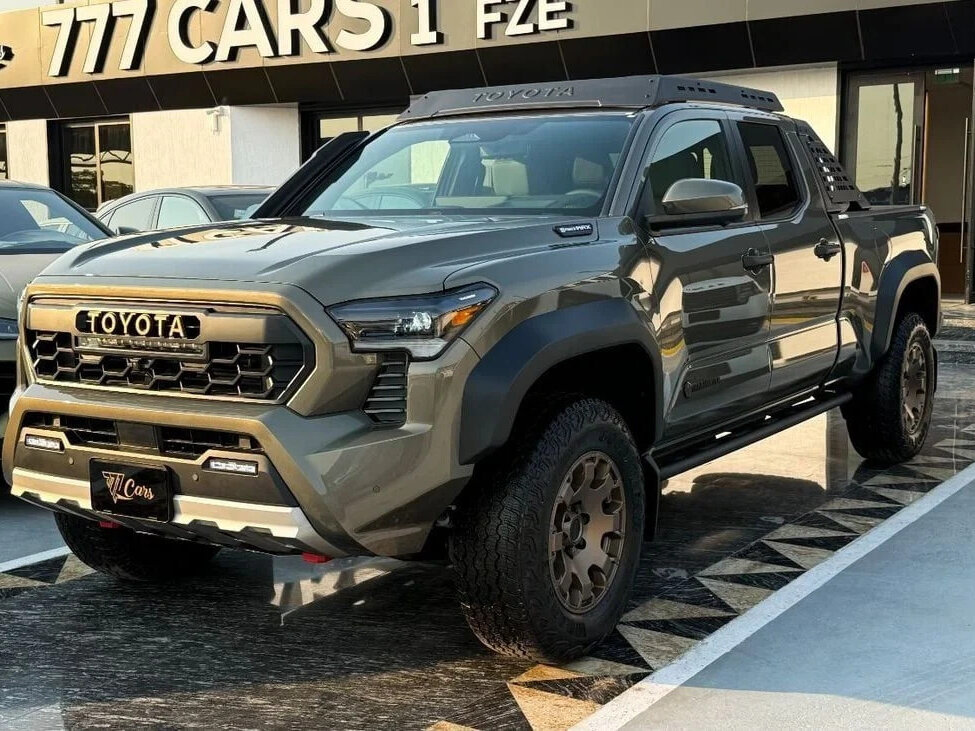 Открыть фотографии: Toyota Tacoma IV