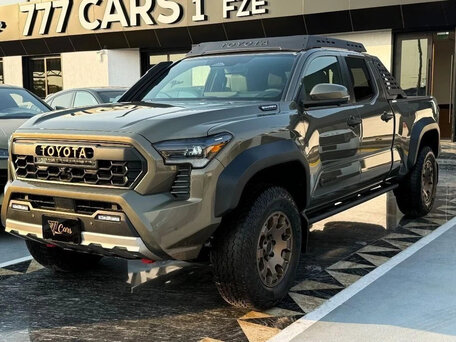 Toyota Tacoma IV
