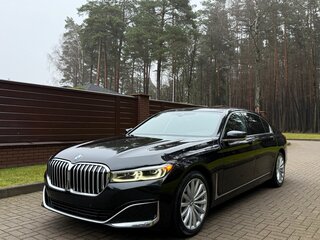 2021 BMW 7 серии Long 740Li xDrive VI (G11/G12) Рестайлинг, чёрный, 4100000 рублей, вид 4