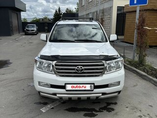 2010 Toyota Land Cruiser 200 Series, белый, 3100000 рублей, вид 2