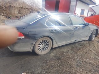 2002 BMW 7 серии 745i IV (E65/E66), чёрный, 400000 рублей, вид 1