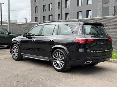 2026 Mercedes-Benz GLS 450 d II (X167) Рестайлинг, чёрный, 19030000 рублей, вид 5