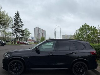 2021 BMW X5 30d IV (G05/G18), чёрный, 5000000 рублей, вид 2