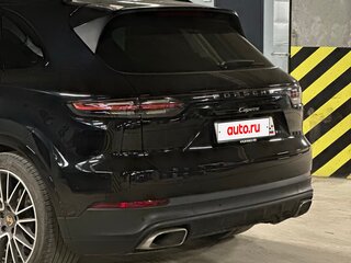 2020 Porsche Cayenne III, чёрный, 7250000 рублей, вид 3