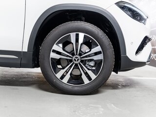 2025 Mercedes-Benz GLA 200 II (H247) Рестайлинг, белый, 4990000 рублей, вид 5