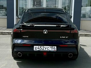 2024 Changan UNI-V I, чёрный, 3329900 рублей, вид 5