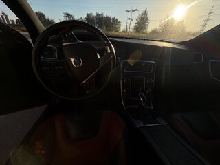 2015 Volvo S60 Cross Country, коричневый, 1565000 рублей, вид 4