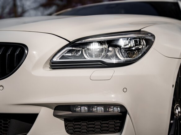 2015 BMW 6 серии 640i xDrive III (F06/F13/F12) Рестайлинг, белый - вид 19