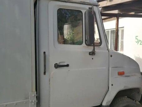 2003 ЗИЛ 5301 "Бычок", белый, 360000 рублей, вид 2