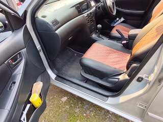 2004 Toyota Corolla Fielder IX (E120, E130) Рестайлинг, серебристый, 550000 рублей, вид 5