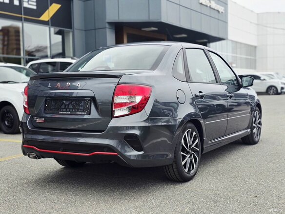 2026 Lada (ВАЗ) Granta Sport I Рестайлинг, серый, 1607000 рублей - вид 11