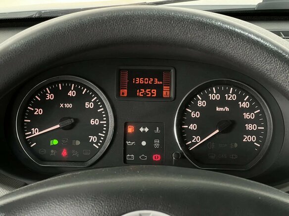 2014 Renault Sandero I, серебристый - вид 9