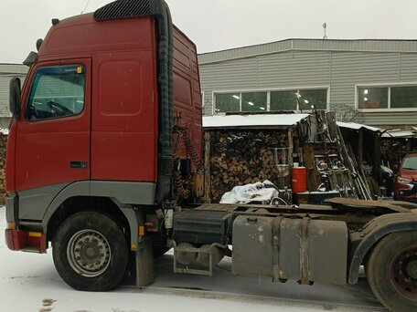 2000 Volvo FH, пурпурный, 1950000 рублей, вид 2
