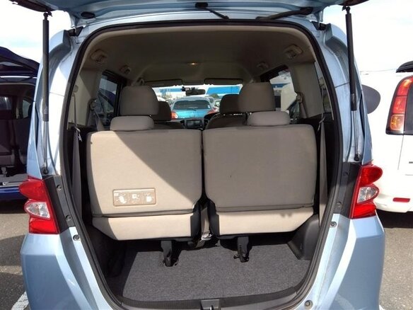 2010 Honda Freed I, голубой, 1040000 рублей - вид 9