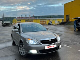 2009 Skoda Octavia DSG7 II (A5) Рестайлинг, серебристый, 690000 рублей, вид 3