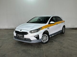 2018 Kia Ceed III, серебристый, 700000 рублей, вид 1