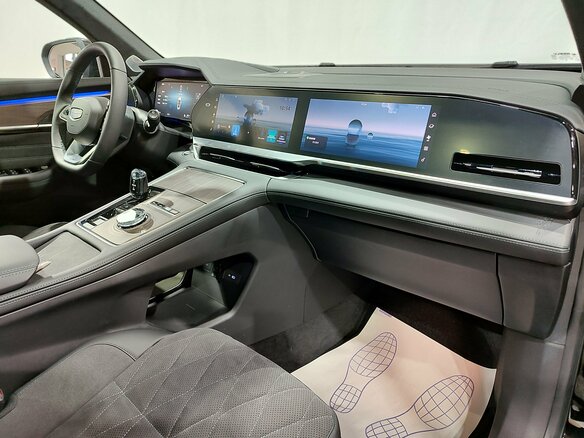 2024 Geely Monjaro (Xingyue L) I Рестайлинг (China Market), чёрный, 4099000 рублей - вид 13