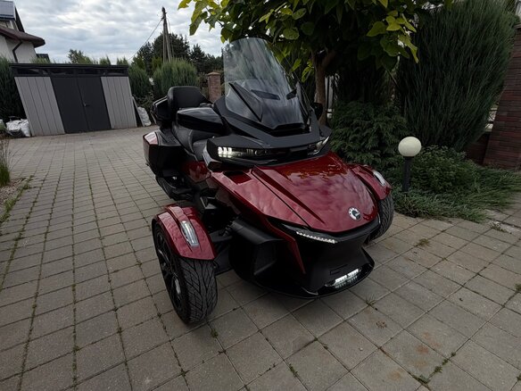 2023 BRP Can-Am Spyder, красный, 2030000 рублей - вид 18
