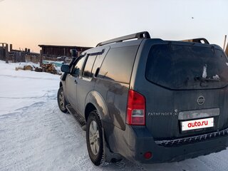 2010 Nissan Pathfinder III Рестайлинг, серый, 1155000 рублей, вид 3