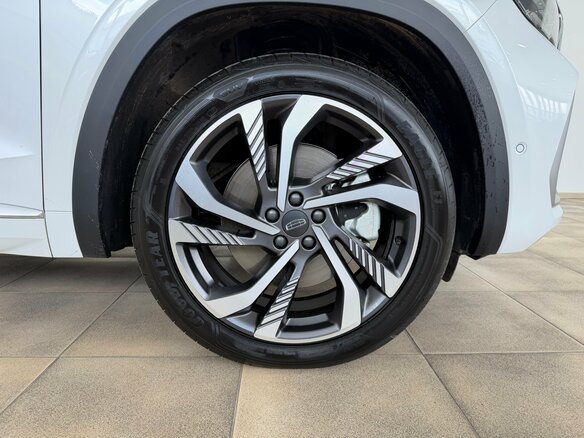 2024 Geely Monjaro I, белый - вид 14