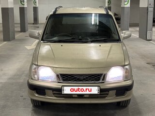 1997 Daihatsu Pyzar I, зелёный, 138000 рублей, вид 2