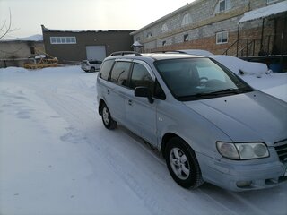 2005 Hyundai Trajet I Рестайлинг, серебристый, 350000 рублей, вид 3