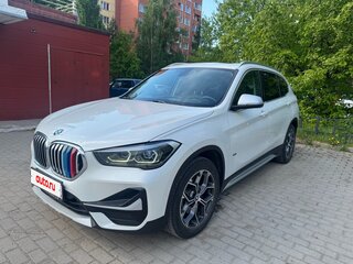 2022 BMW X1 Long 20Li sDrive II (F48) Рестайлинг, белый, 3400000 рублей, вид 1