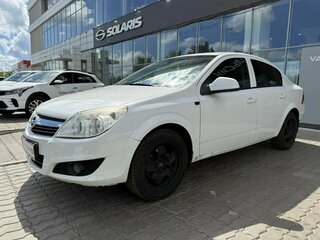 2010 Opel Astra H Рестайлинг, белый, 355000 рублей, вид 3