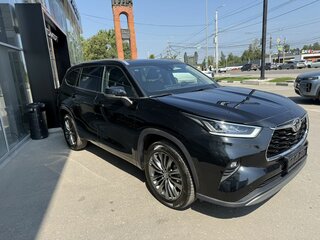 2026 Toyota Highlander IV (XU70), чёрный, 5700000 рублей, вид 3