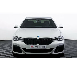 2020 BMW 5 серии 530d xDrive VII (G30/G31/G38) Рестайлинг, белый, 4396000 рублей, вид 2