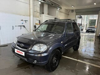 2014 Chevrolet Niva I Рестайлинг, коричневый, 570000 рублей, вид 2