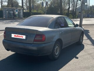 1996 Audi A4 I (B5), серый, 180000 рублей, вид 4