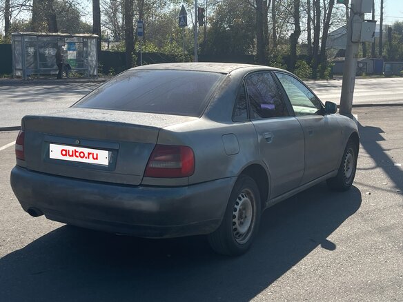 1996 Audi A4 I (B5), серый, 180000 рублей - вид 3