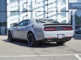 2021 Dodge Challenger R__T III Рестайлинг 2, серый, 7665000 рублей, вид 3